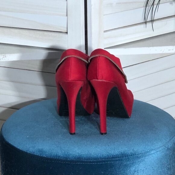 Body Central Red Platform Peep Toe Stiletto Heels Size 8 - Picture 10 of 12